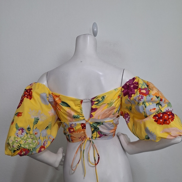 H&M Yellow Multicolor Floral Tropical Tie Back Off The Shoulder Crop Top Size XL - Picture 3 of 8